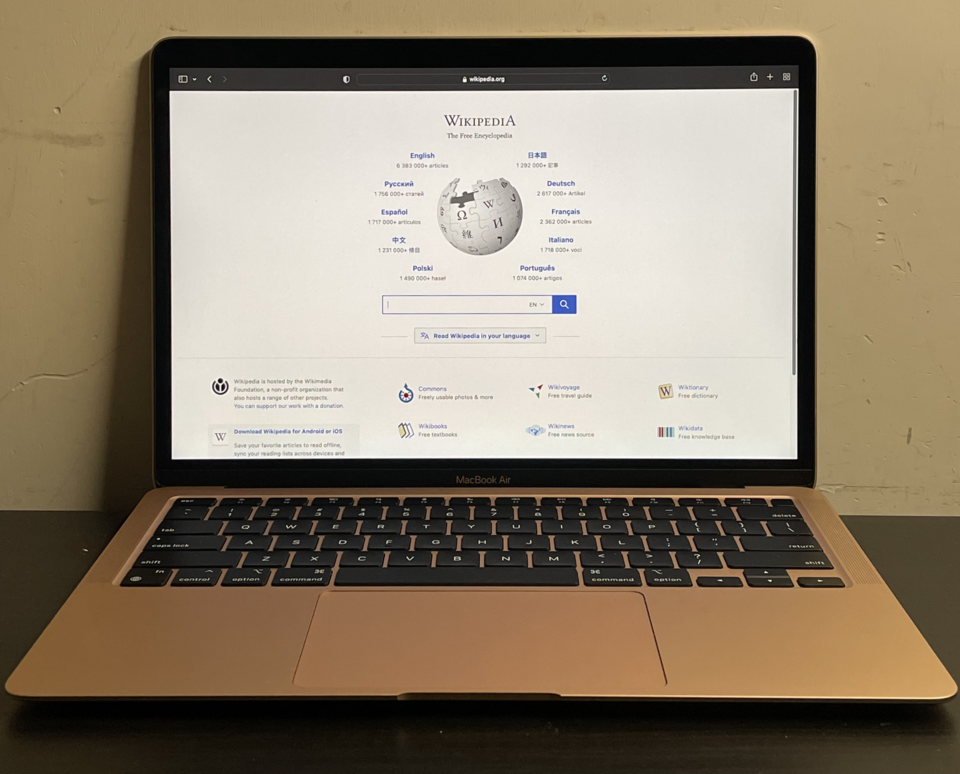 MacBook Air M4